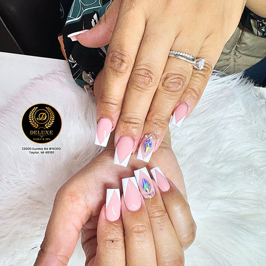 Nails Designs | Deluxe Nail Salon & Spa